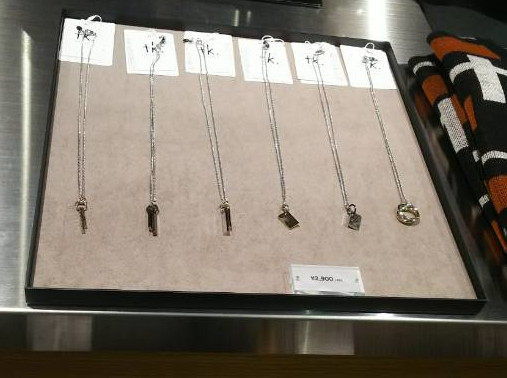 TKのネックレス