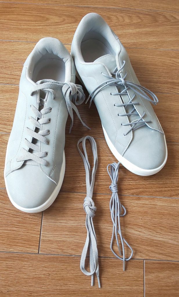 GU レザータッチスニーカー GRAY 1,990円(税抜)