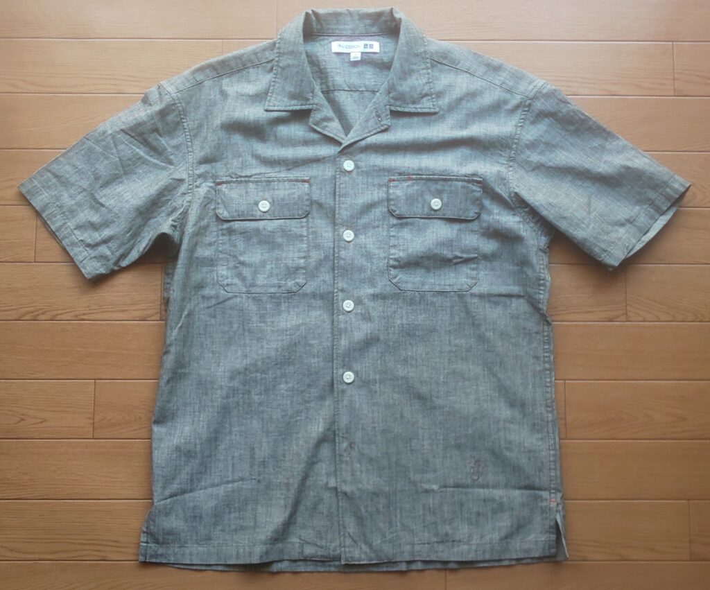 ユニクロ シャンブレーオーバーサイズワークシャツ（半袖）（オリーブ） 1,990円