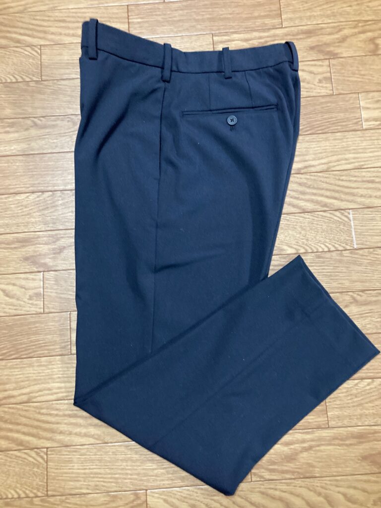 ユニクロ スマートアンクルパンツ2WAYストレッチ（ウールライク・2WAYストレッチ・丈長め76cm）NAVY