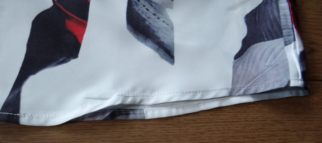 SHEIN 裁断&縫製不良