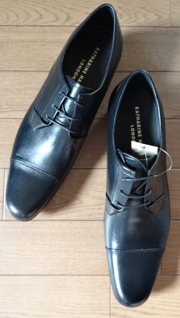 KATHARINE HAMNETT LONDON BLUCHER STRAIGHT CHIP / ブルチャーストレートチップ ブラック / SS